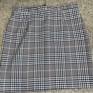 Nasty Gal Plaid Size 10 Skirt